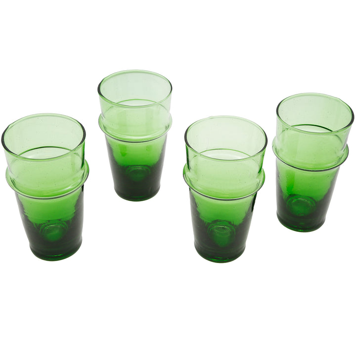 Grønt glassæt i autentisk stil - ideelt til cocktails, iskaffe eller desserter