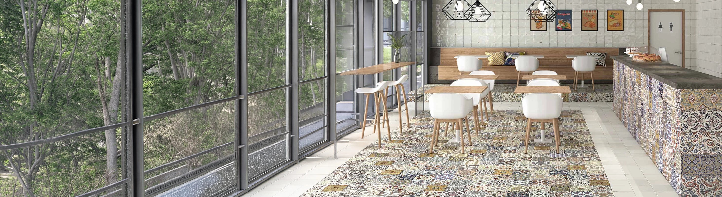 gulvfliser – Gulvfliser i caféen med orientalske mønsterfliser - middelhavsdesign til restauranter og opholdsrum
