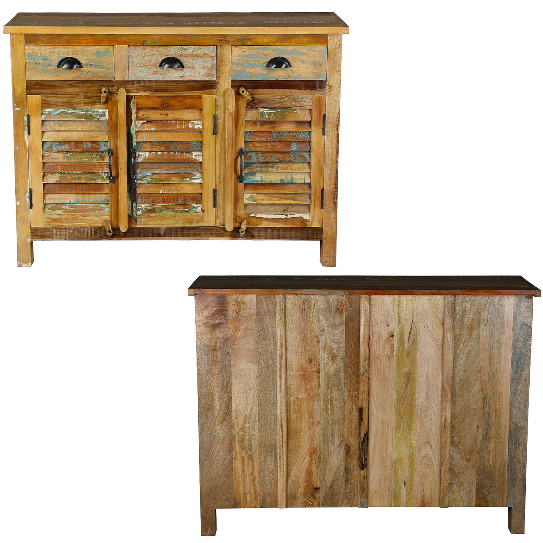 Highboard lavet af gammelt træ med skuffer lavet af massivt træ i vintage stil, set forfra og bagfra