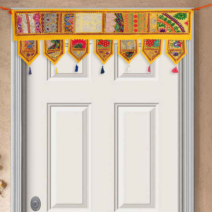 Indisk patchwork toran
